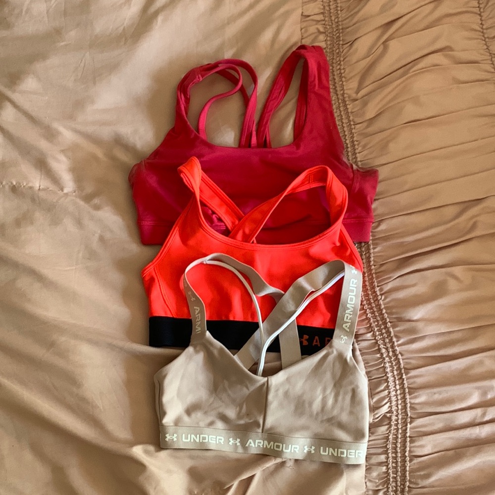 lululemon/under armor bra bundle